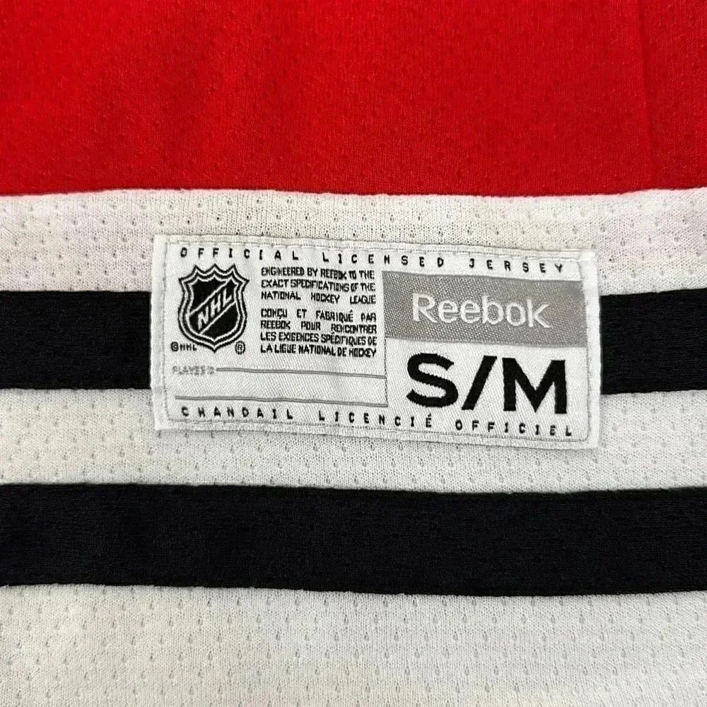 NHL Reebok Chicago Blackhawks Toews Junior Jersey - Picture 3 of 9